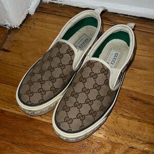 Gucci sneakers